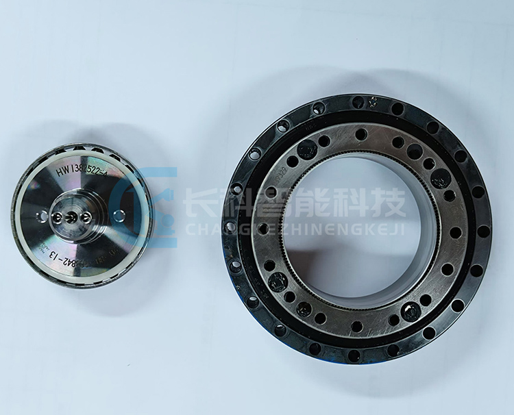 安川MH24 B軸減速機HW1382522-A 安川MH24 B軸減速機HW1382522-A