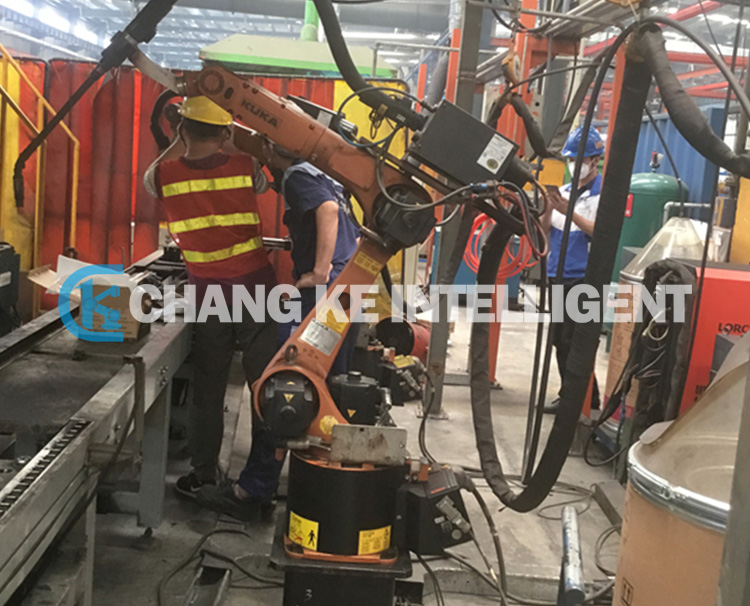 Repair the KUKA welding robot