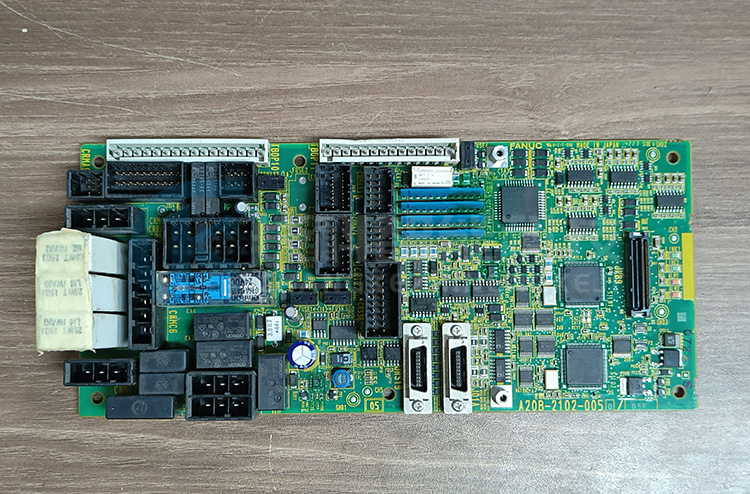 發那科機器人IO通訊板A20B-2102-0050/05F