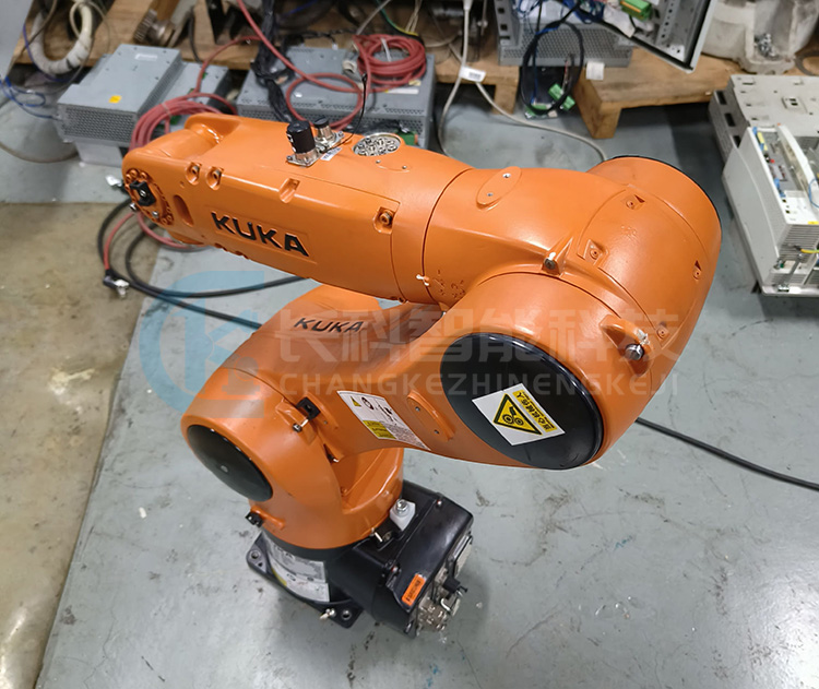 庫卡機(jī)器人KR 6 R900 sixx C異響維修 庫卡機(jī)器人KR 6 R900 sixx C異響維修